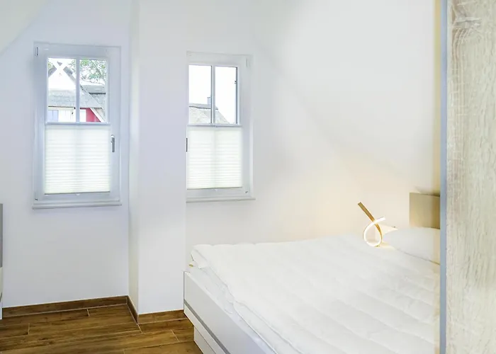 Сasa de vacaciones 2 Bedroom Lovely In *