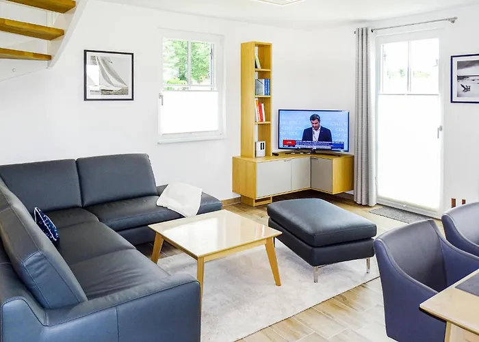 Сasa de vacaciones 2 Bedroom Lovely In *